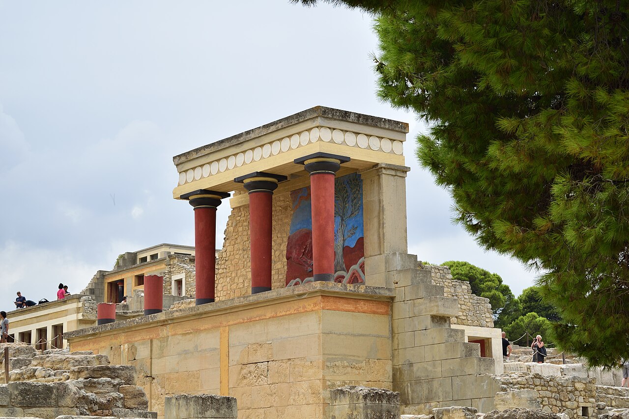 Knossos Palace columns and frescoes visitor path in Crete